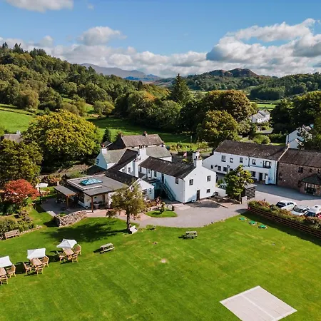 Bower House 3*