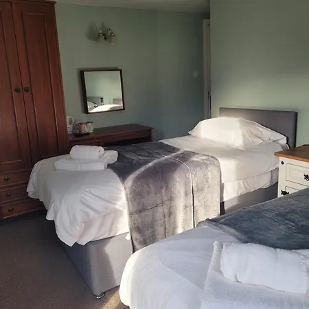 Bower House Gasthof 3*