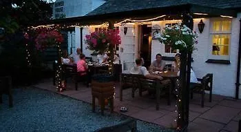 Bower House 3*