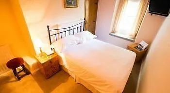 Bower House 3*