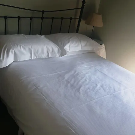 Bower House 3*