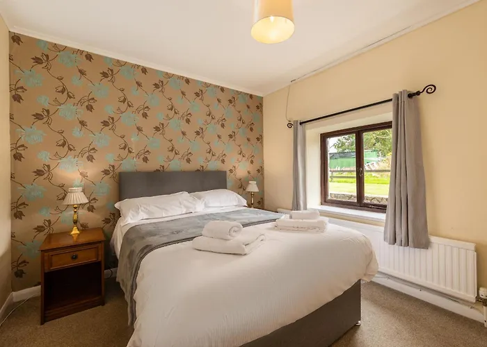 Bower House بيت ريفي