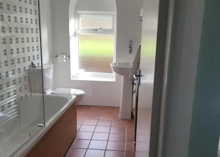 Bower House إسكاديل