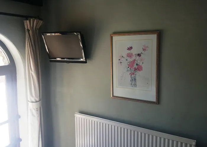 Bower House إسكاديل